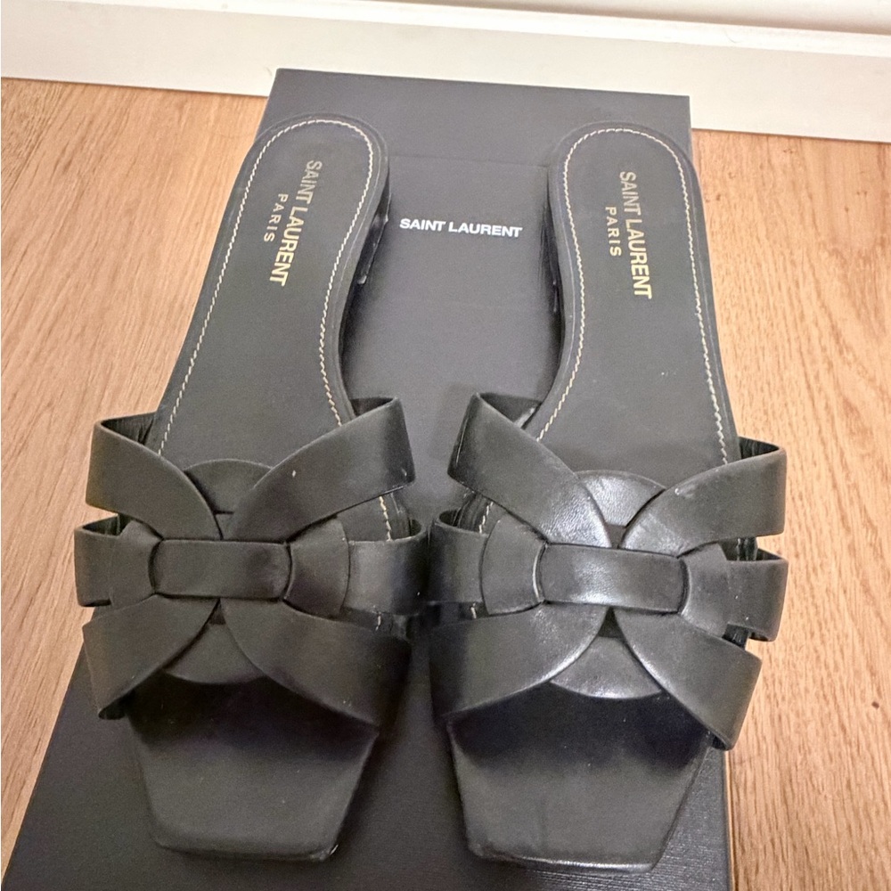 Saint Laurent Tribute black flat sandals. Size 37.5. Like new. - Picture 7 of 8